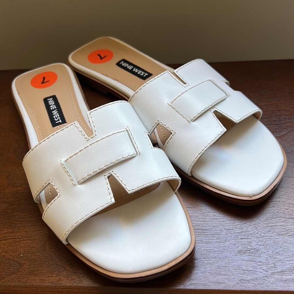 Nine West “WNGIANNA” Slip on Sandal Size 7M